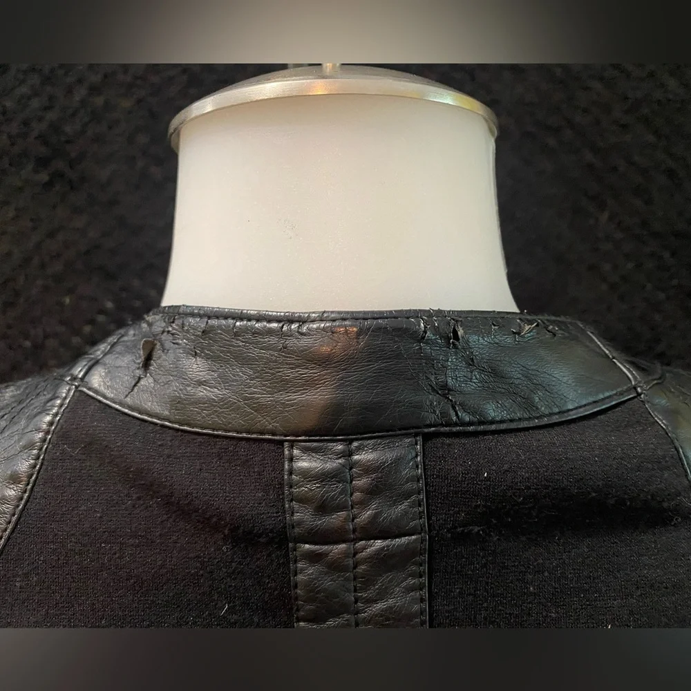 GUESS LEATHER BOMBER JACKET - Picture 4 of 5
